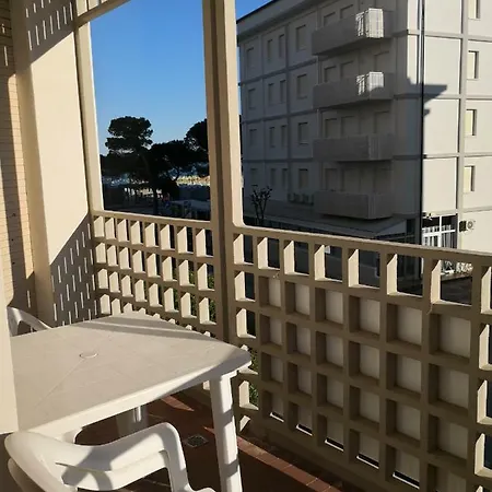 Lungomare Sabbiadoro *