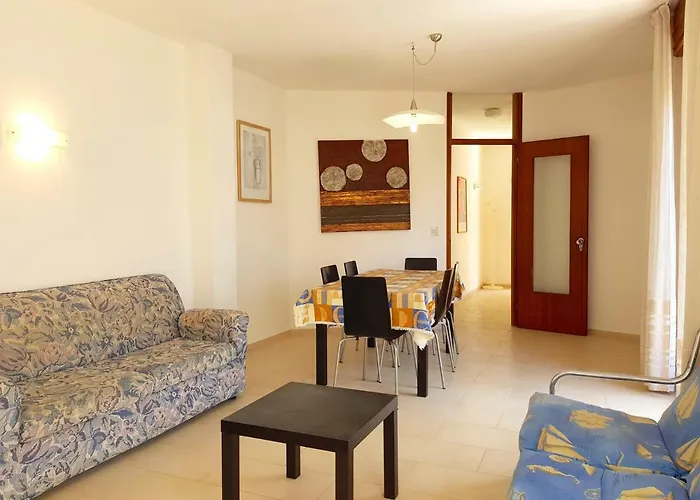 Lungomare Sabbiadoro Nyaraló