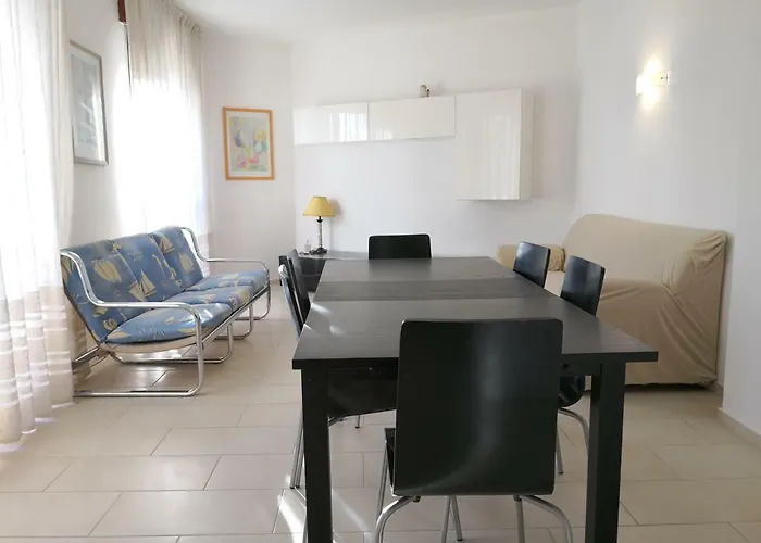 Lungomare Sabbiadoro * Λινιάνο Σαμπιαντόρο